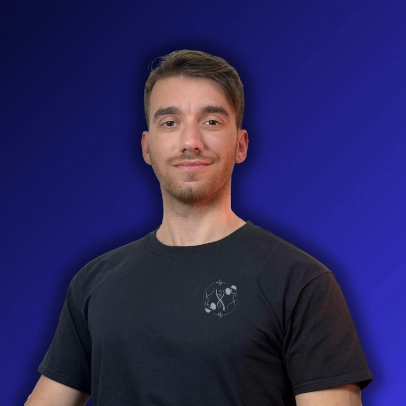 Dott. Davide Barba - Chinesiologo e Personal Trainer specializzato in mal di schiena a Bari